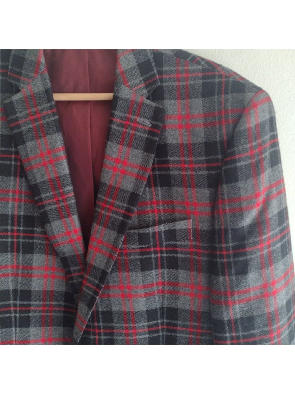 Izod Wool Blend Blazer 42L Gray Red Plaid Preppy Classic Fit Flannel Sportscoat - Picture 3 of 10